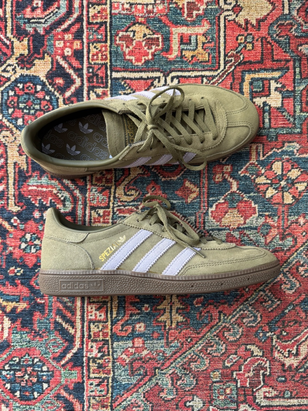 Adidas Focus Olive / Violet Handball Spezial Sneakers